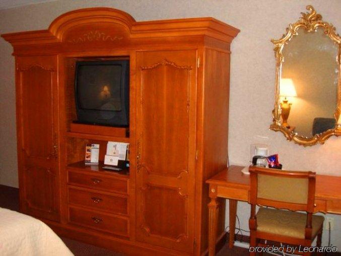 A Victory Inn & Suites - Muskegon Pokoj fotografie
